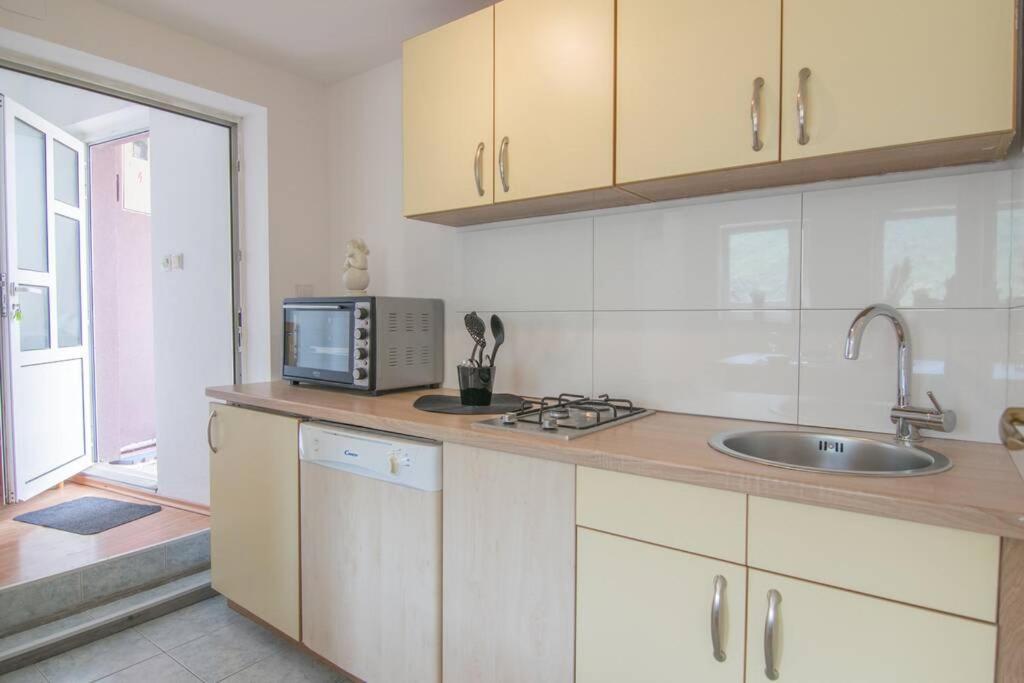 Apartment Nature Beauty Zagvozd ภายนอก รูปภาพ