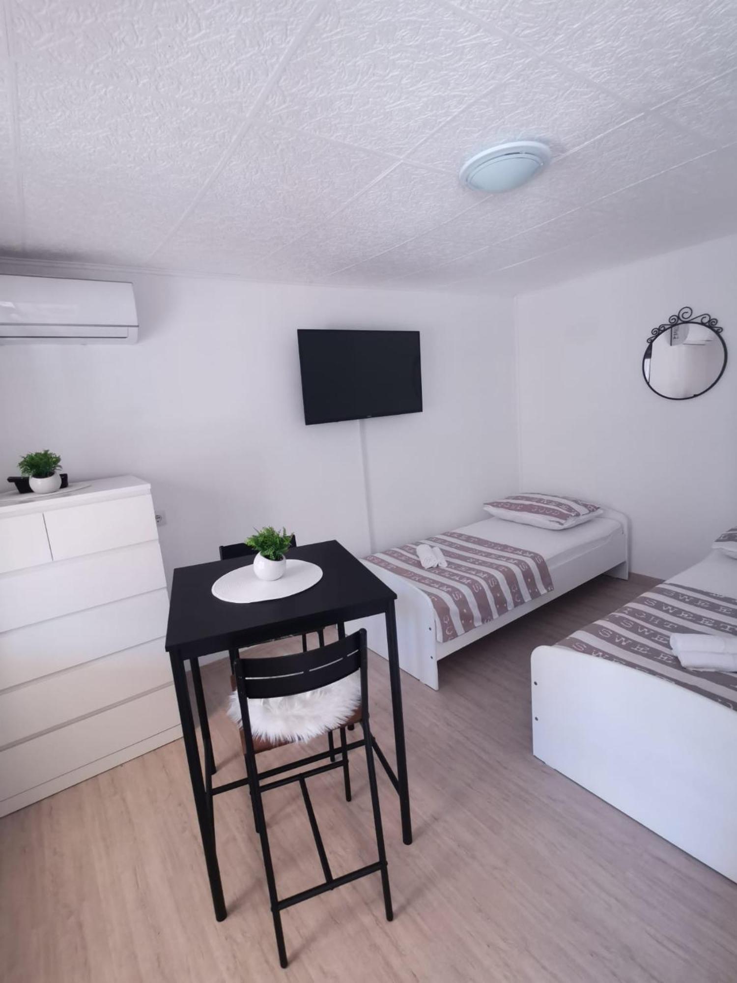 Apartment Nature Beauty Zagvozd ภายนอก รูปภาพ